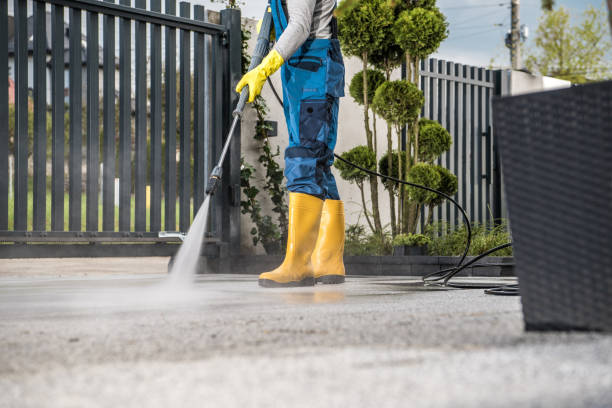 Best Sidewalk Pressure Washing  in Pueblo, CO